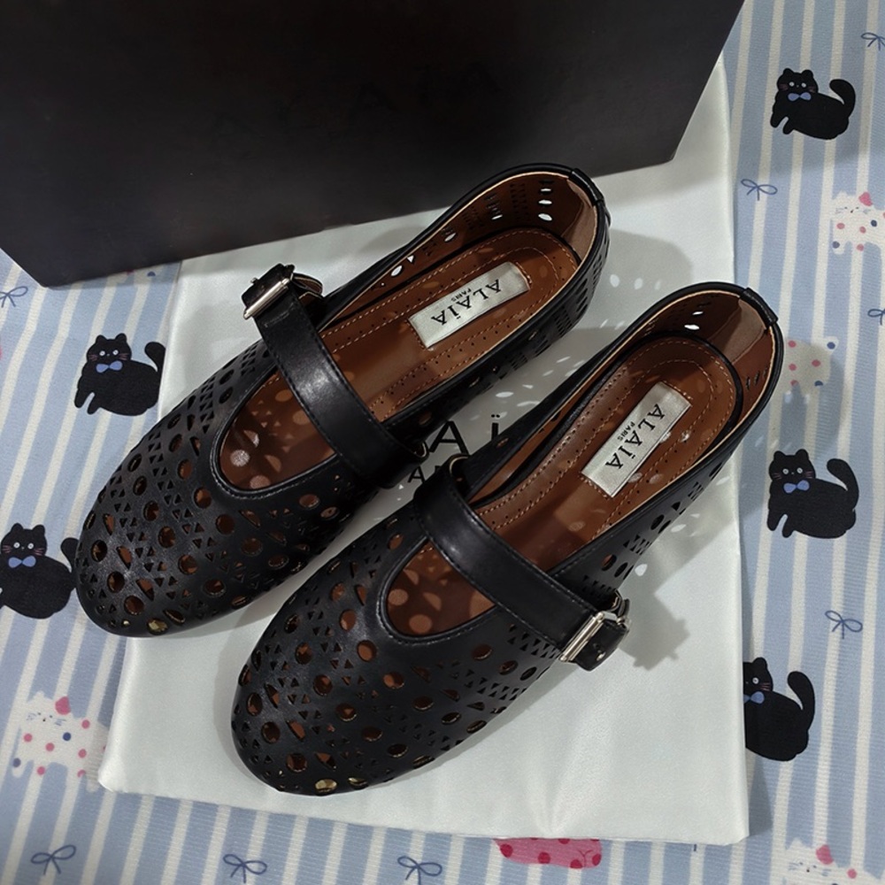 Alaia Black Ballet Flats